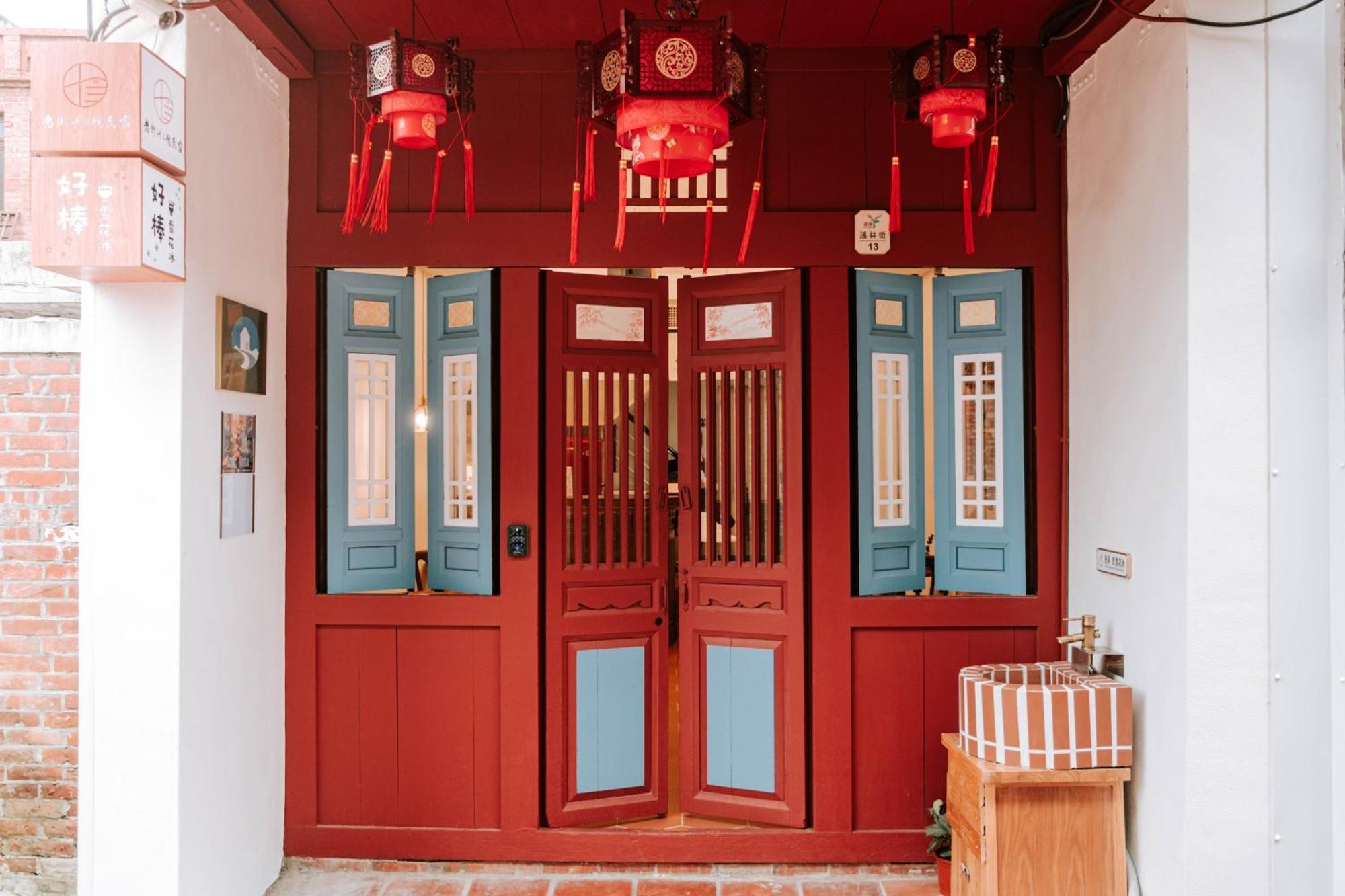 鹿港老街十三號民宿 Lukang Exterior photo